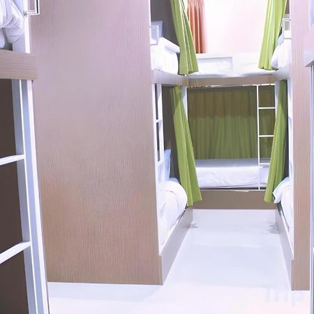 Wakeup Homestay Yogyakarta Dış mekan fotoğraf